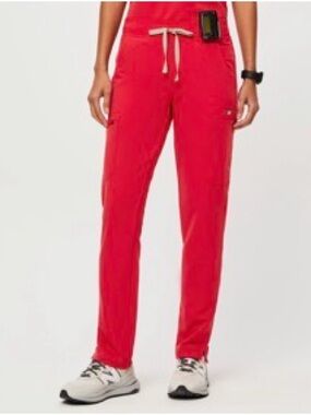 Figs Neon Red Yola - Skinny Scrub Pants 2.0 - M